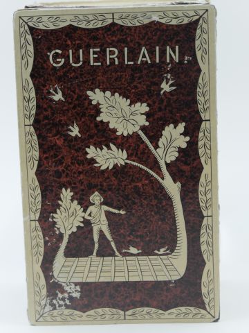 null GUERLAIN "Fol Arôme"
Flacon en cristal de Baccarat. Etiquette titrée "Guerlain...