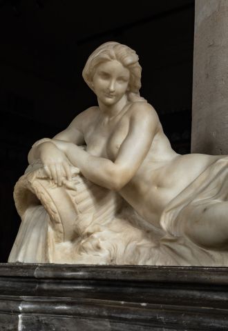 null Deux statues en pendant en marbre blanc de Carrare, représentant la Seine et...