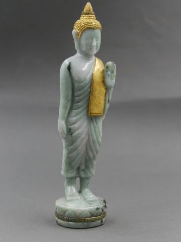 null Statuette de buddha en jade birman naturel vert et lavande écharpe et couvre...
