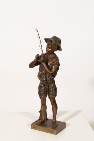 null Adolphe Jean LAVERGNE (act.1863-1928), Le petit pêcheur, bronze à patine médaille...