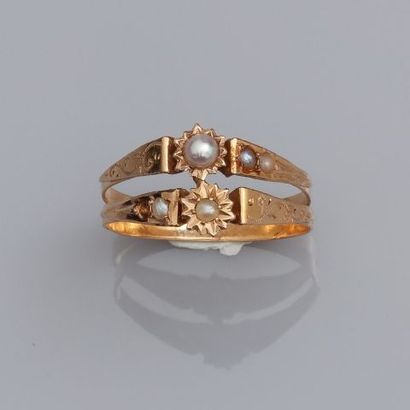 null Bague en or rose, 750 MM, ornée de petites perles, vers 1900, taille : 55, poids...