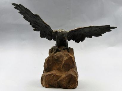 null Ecole française Fin XIXème dévut Xxème - Aigle perché sur son rocher - Sculpture...