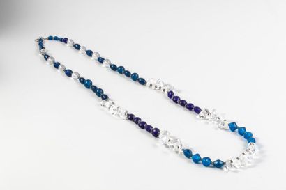 null Long collier en perles de cristal transparentes et pierres bleues - Longueur...