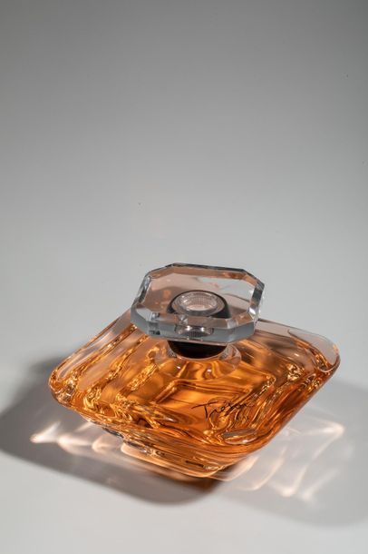 LANCOME - Trésor - Flacon de parfum factice...