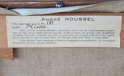 ROUSSEL André (1888-1968) " Fleurs " Huile sur toile 34 x 26 cm signée en bas à droite....