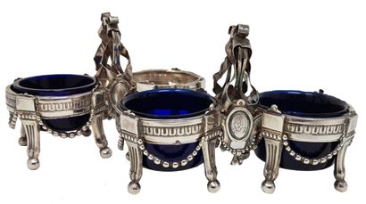 COUSINET Ambroise-Nicolas 
Two pairs of silver salerons c.1800, standing on four...