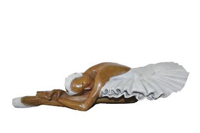 CANTIN Josiane "天鹅 "青铜器，由布兰的艺术创始人制作（44）高：38厘米长：59厘米重量：16公斤编号：2/8签字。 
 
为欧洲共同体提供的运输费用。...