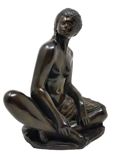 COLINE (COLLIOT Jacqueline dite) 1927-2016 " Jeune femme assise en tailleur " Bronze...