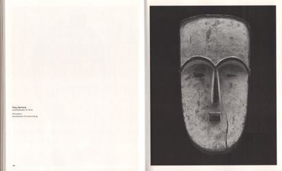 Masque FANG 
La face du masque est enduite de kaolin (petite fissure) H : 40 cm Gabon


Expositions...