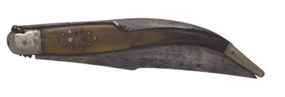 COUTEAU NAVAJA - CORTES ALBACETE Couteau de type Navaja pliant de grande taille pliant...