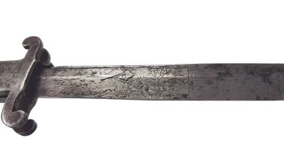DAGUE DE CHASSE DU XIX S. Grande dague de chasse du XIXe siècle, lame damassée d’une...