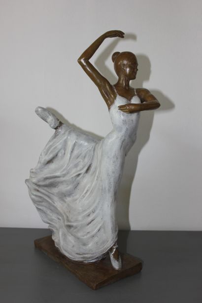 CANTIN Josiane "Sofia" Bronze réalisé à la cire perdue Fondeur d'Art de Blain H :...