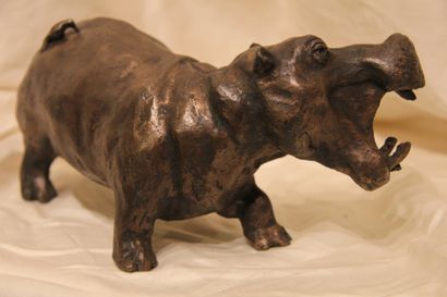 LE CANN "l hippo et l oiseau" Bronze d'art numeroté 8 exemplaires patine miel foncé...