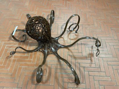 ZEPH "Octopus" Sculpture en métal Pièce unique Hauteur : 67 cm Diamètre : 168 cm...