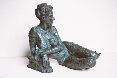 MOLINIE-JONQUET Chantal "Prestance" Sculpture en bronze patinée 1/8 sur la base Fondeur...