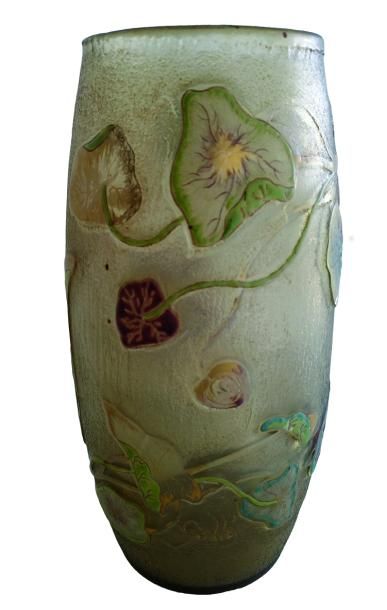 GALLÉ Émile (1846 -1904) 
« CAPUCINES » Vase en verre fumé transparent de 1890, à...