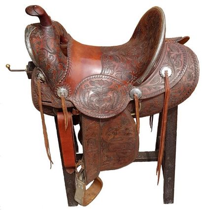 Selle Western de parade c.1950 Selle Western de parade c.1950
Texas - Tout en cuir...