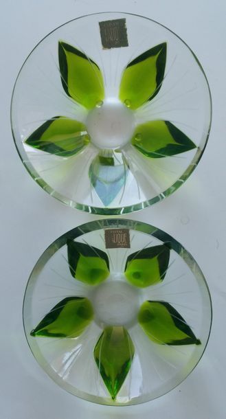 LALIQUE Marc (1900-1977) BERMUDES Quatre coupes en cristal aux motifs à incrustations...