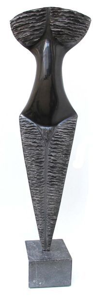 SAVA Marian "Trophée" Marbre noir belge Taille directe 86 x 25 x 7 cm de 2015 signé.

Frais...