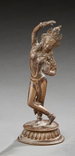 ASIE DU SUD EST 
Figurine en bronze représentant Shiva.
Fin du XIXe siècle.
Dim.:...