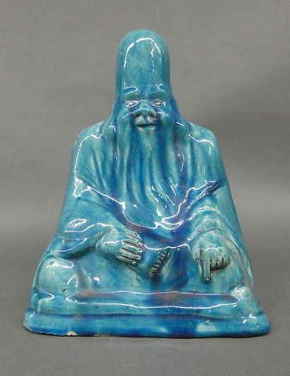 null CHINE


Figurine en porcelaine émaillé bleu turquoise représentant un sage au...