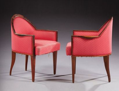 ALFRED PORTENEUVE (1896-1949) 
Pair of rosewood armchairs with curved backrest, red
fabric...