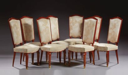 JULES LELEU (1882-1961) 
Suite de huit chaises modèle «Elysées» en acajou à piétement...