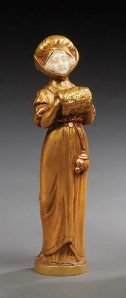 DOMINIQUE ALONZO (XIX-XXème) "Woman with a trunk"
Sculpture chryselephantine in gilt...