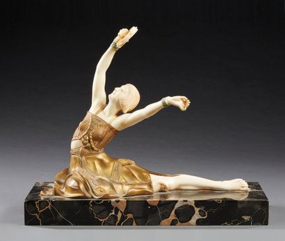 Samuel LYPCHYTZ (1880-1943) "Dancer" Bronze
print with gold and ivory patina.
It...