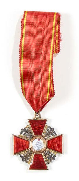 RUSSIE Ordre de Sainte Anne (1735).
Croix de chevalier de 3e classe à titre civil...