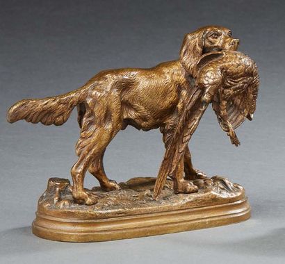 Alfred DUBUCAND (1828-1894), d'après Epagneul tenant un faisan dans sa gueule
Bronze...