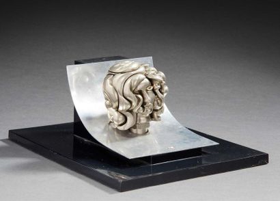Miguel BERROCAL (1933-2006) 
Portrait de Michèle
Sculpture-volume en métal nickelé...