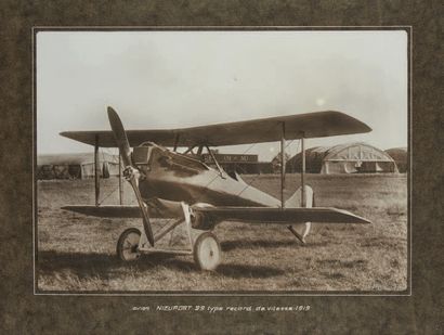 null AVIATION Photographie encadrée avion Nieuport 29 type record de vitesse 1919
34...