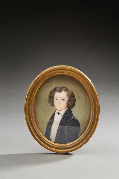 null Auguste DE PINELLI (1823-1892)_x000D_

Miniature. Portrait d'enfant à la veste...