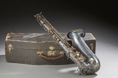 Saxophone alto Henri Selmer, métal argenté....