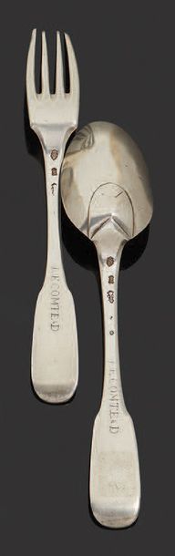 null Couvert en argent, modèle uniplat, la spatule monogrammée.
Orléans 1772-1774.
Maître-orfèvre:...