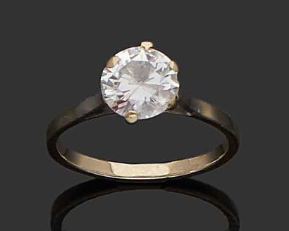 null SOLITAR RING in 18K (750) white gold set with a diamond.
TDD: 58.
Gross weight:...