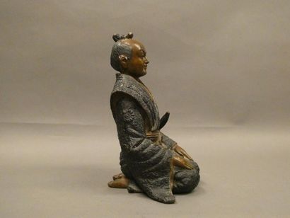 null JAPAN



Subject in patinated bronze representing a kneeling warrior. Ht : ...