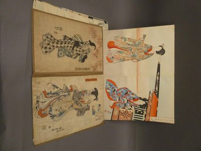 null JAPON



Ensemble d'estampes composé de 



- femmes ,6 pièces (34 x 25 cm environ...