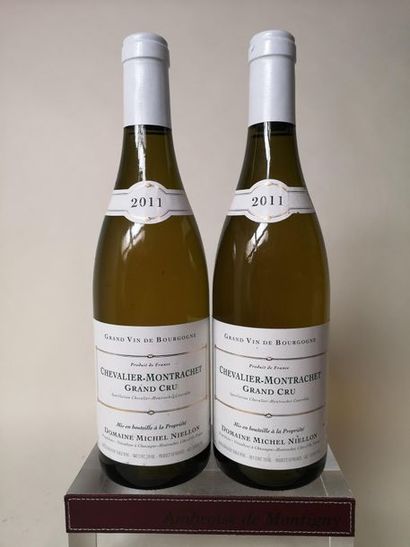 null 2 bouteilles CHEVALIER MONTRACHET Grand cru - M. Niellon 2011

Etiquettes très...