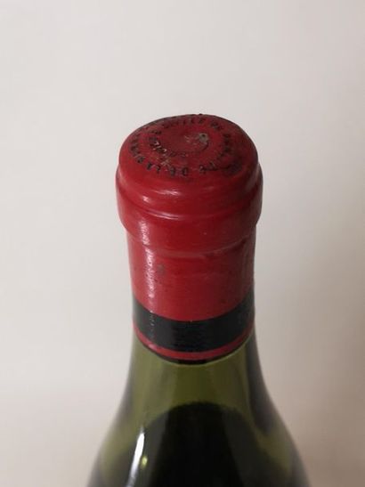 null 1 bouteille GRANDS ECHEZEAUX Grand cru - Domaine de La ROMANEE CONTI 1952

Etiquette...