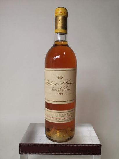 null 1 bouteille CHÂTEAU D'YQUEM - 1er Grand cru supérieur Sauternes 1982

