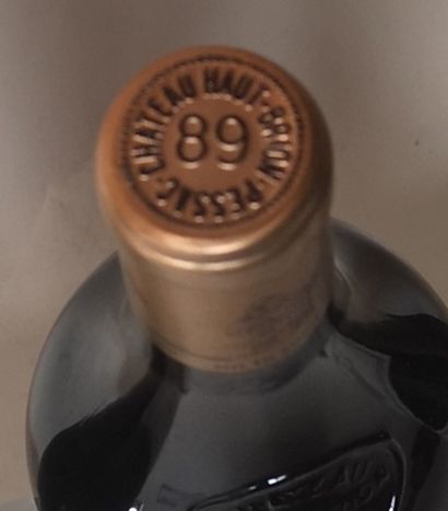 null 1 bouteille CHÂTEAU HAUT BRION - 1er Grand cru classé Pessac Léognan 1989

