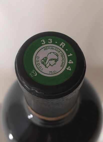 null 1 bouteille CHÂTEAU MOUTON ROTHSCHILD - 1er Grand cru classé Pauillac 2000

Contre...