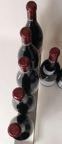 null Assortiment 12 bouteilles DOMAINE DE LA ROMANEE CONTI 2009 : 
1 bouteille Romanée-Conti...