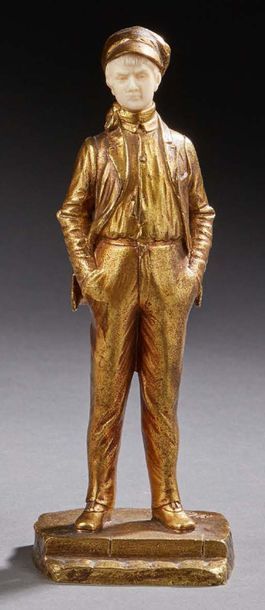 DOMINIQUE ALONZO (XIX-XXème) 
Sculpture chryséléphantine en bronze doré et ivoire...