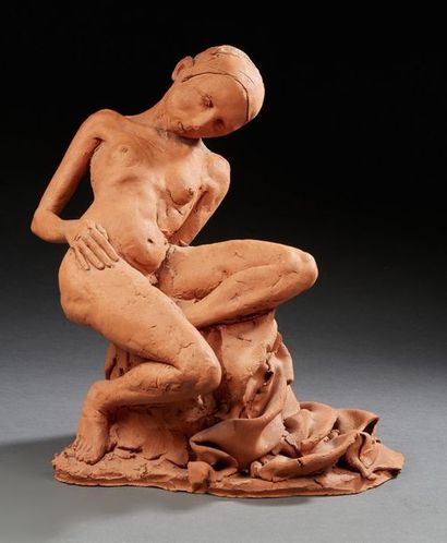 PAUL DAY (XX) 
Nu
Sculpture en terre cuite figurant une femme nue
Signée et datée...