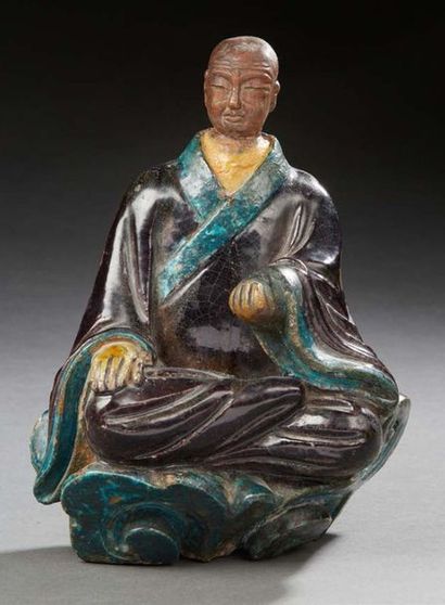 CHINE ÉPOQUE MING (1368 1644) 
Statuette in glazed stoneware eggplant and turquoise,...