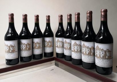 9 bouteilles CHÂTEAU HAUT BRION - 1er Grand...