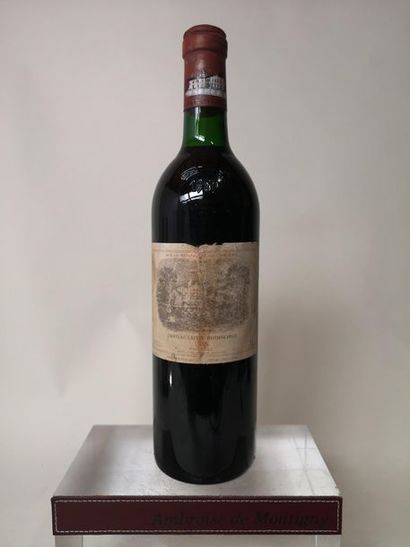 null 1 bouteille CHÂTEAU LAFITE ROTHSCHILD - 1er Gcc Pauillac 1985


Etiquette légèrement...